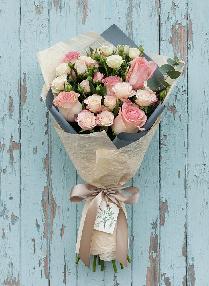 Букет цветов из: Розы в Заречье