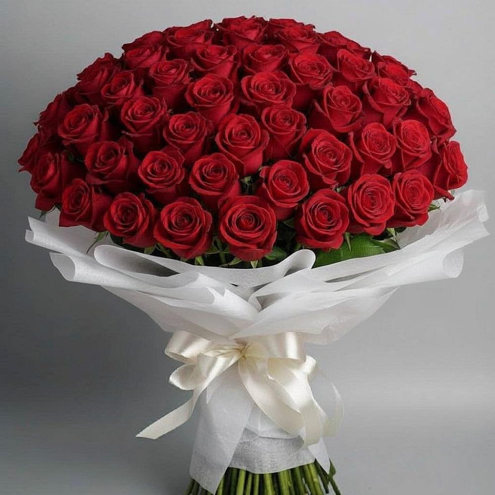 Букет 101 Красная роза Блэк Мэджик в Заречье