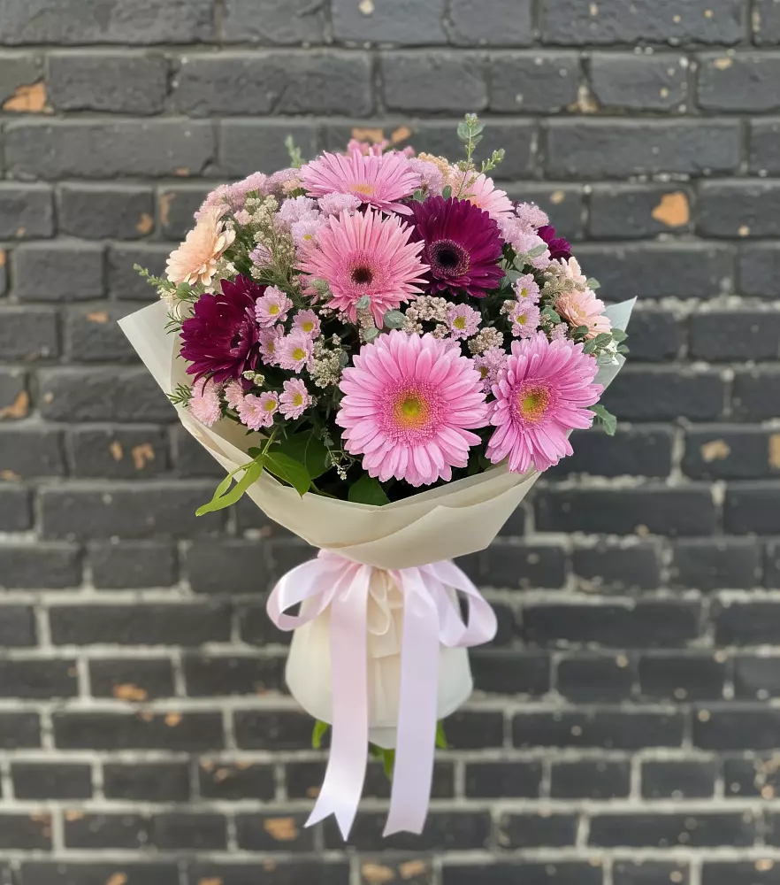 Букет цветов из: Герберы и Хризантемы в Заречье