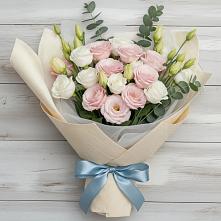 Букет цветов из:  Лизиантусы в Заречье