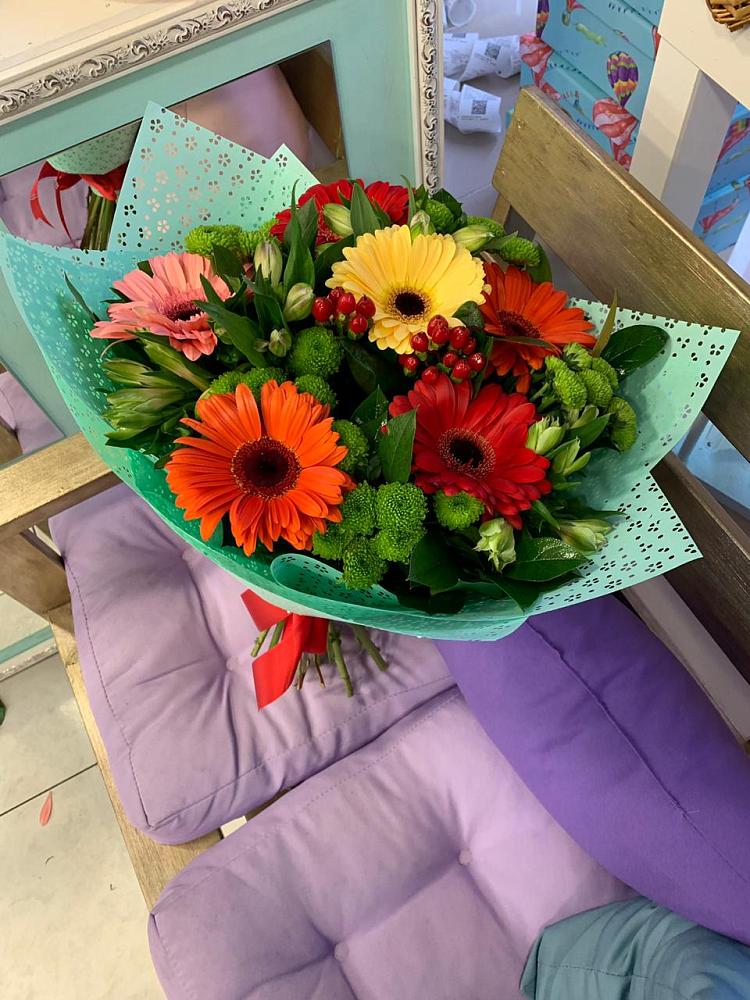 Букет цветов из: Герберы, Хризантемы и Альстромерии в Заречье