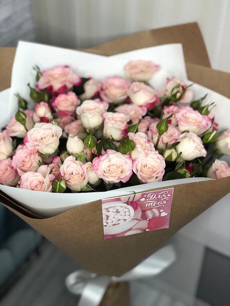 Букет цветов из: Розы в Заречье