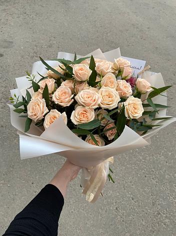 Букет Кремовые розы Латте в Заречье