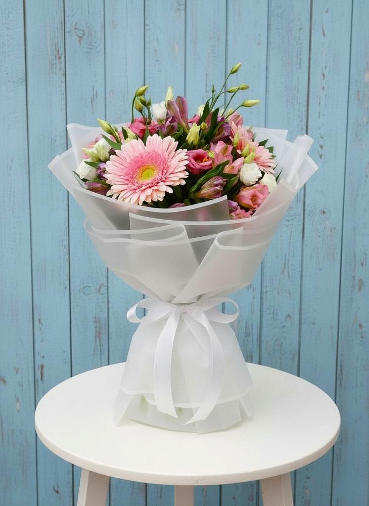 Букет цветов из: Герберы, Альстромерии и Лизиантусы в Заречье